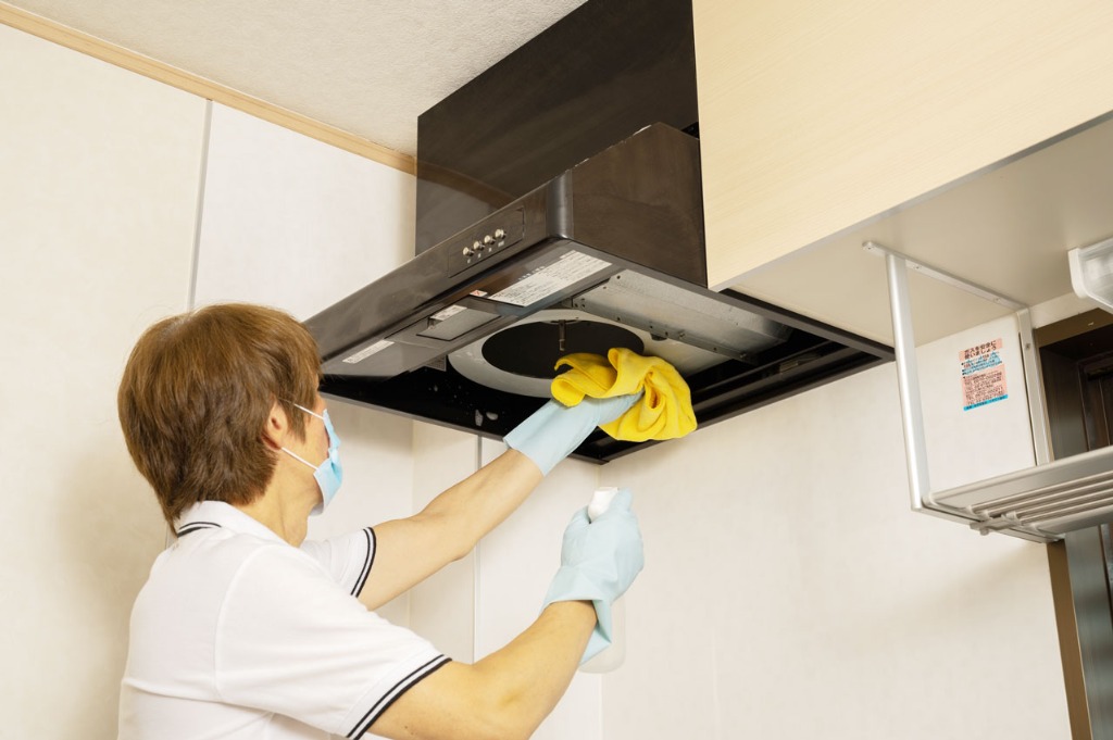 岐阜市の“ハウスクリーニング岐阜”は、掃除するだけでなく、普段のお手入れやお掃除、使い勝手のいい家電製品の選び方などのアドバイスもしっかりさせていただきます。<br />「クリーニング後もピカピカに保つには？」「どんな家電が使いやすいのか？」など、今後のお客様の暮らしが豊かになるように分かりやすく丁寧にご説明いたします。